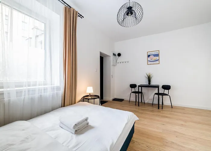 Park Wilsona Urban By Bookinghost * Poznań