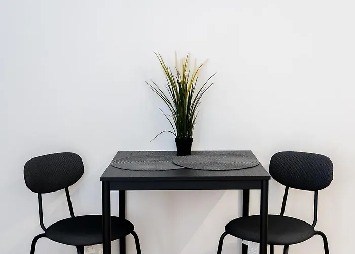 Park Wilsona Urban By Bookinghost Poznań